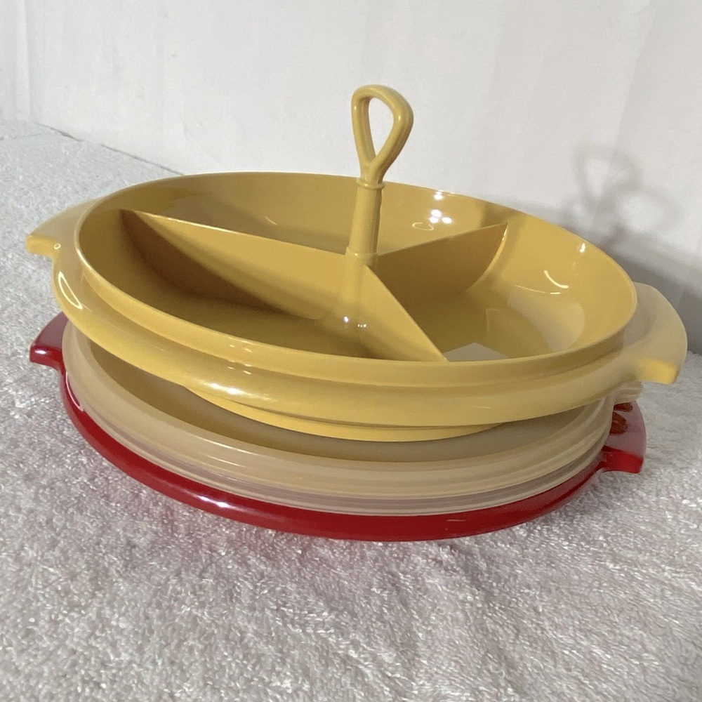 Vintage Tupperware Red & Harvest Yellow Suzette Divided Dish Set 5pc